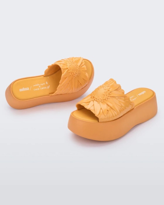 Melissa Becky Panc Isabela & Chica Capeto Slide Yellow