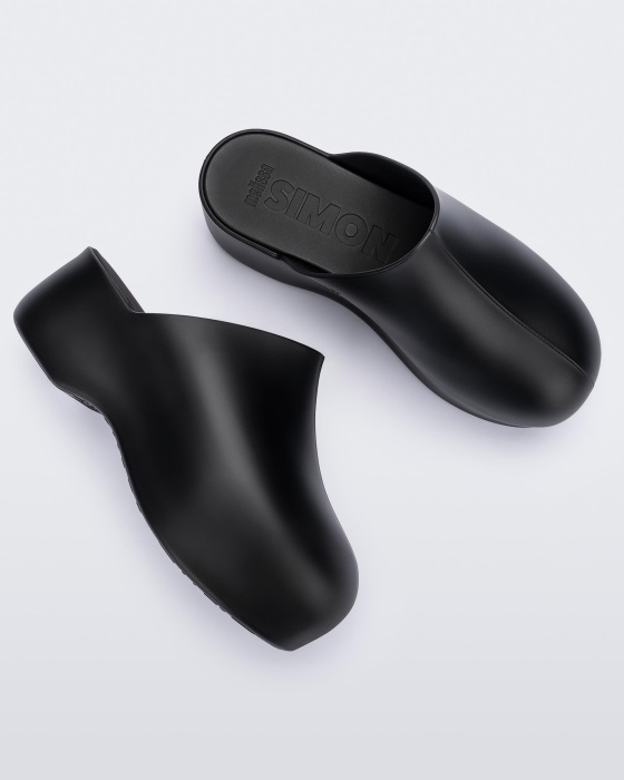 Melissa Bubble Simon Miller Clog Matte Black