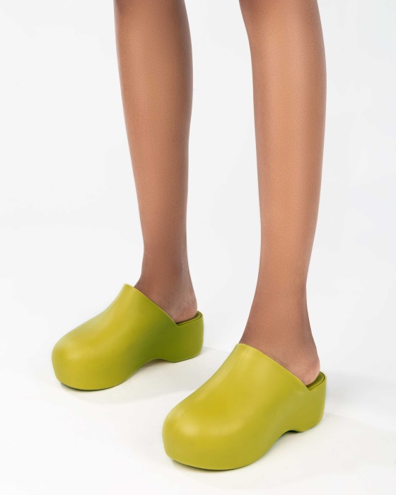Melissa Bubble Simon Miller Clog Matte Kiwi
