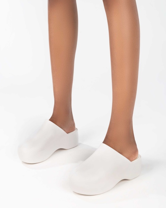 Melissa Bubble Simon Miller Clog Matte Macadamia