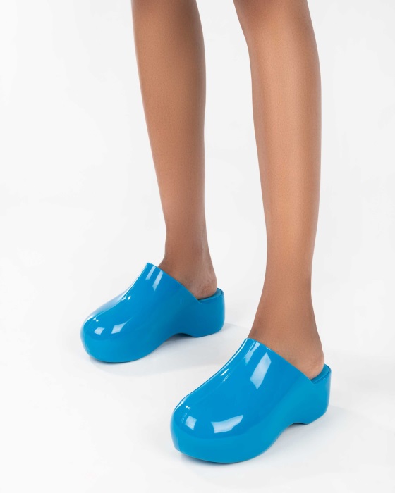 Melissa Bubble Simon Miller Clog Shiny Blue-Blue