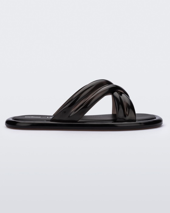 Melissa Cali Slide Larroude Black