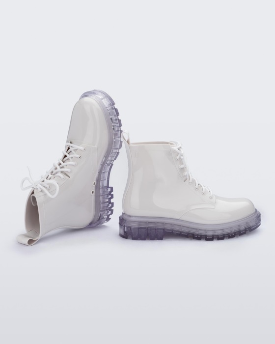Melissa Coturno Boot White