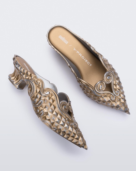 Melissa Court Shoe Y/Project Silver