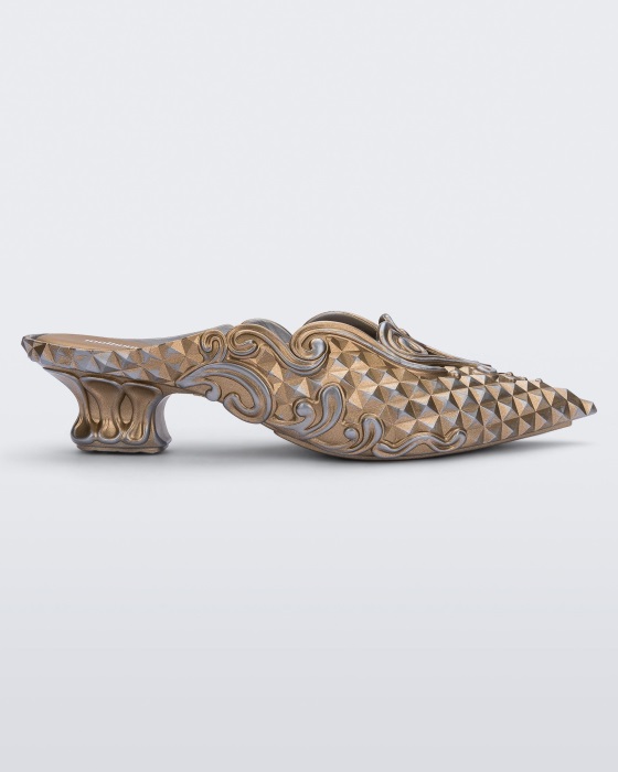 Melissa Court Shoe Y/Project Silver