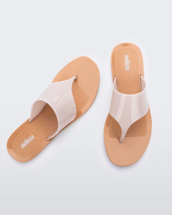 Melissa Essential Chic Beige