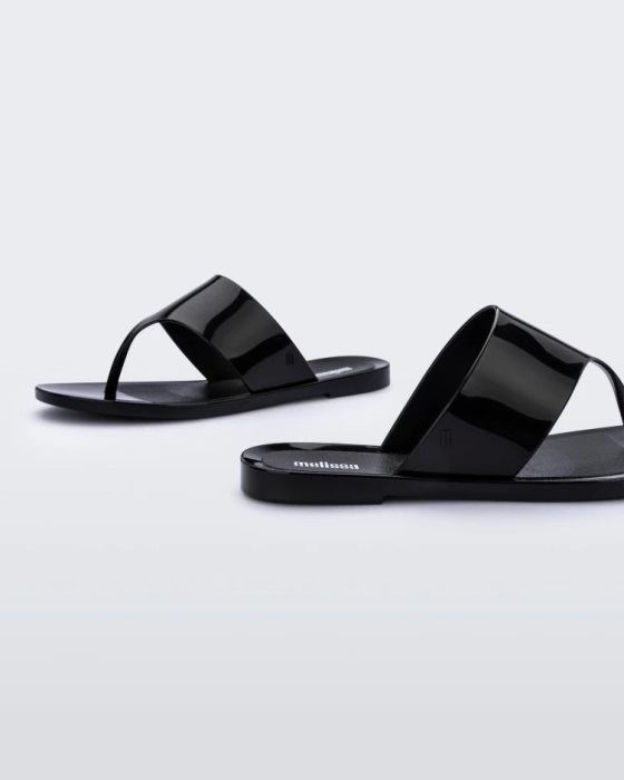 Melissa Essential Chic Black