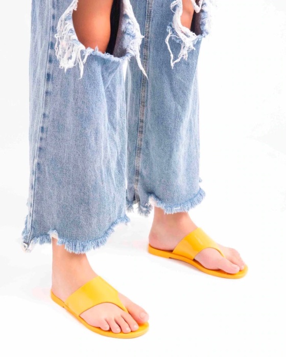 Melissa Essential Chic Yellow