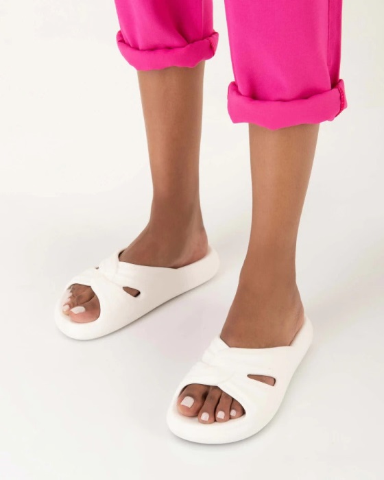 Melissa Free Slide White