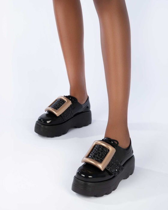 Melissa Kick Off Buckle Up Viktor & Rolf Black-Gold