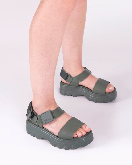 Melissa Kick Off Sandal Platform Green