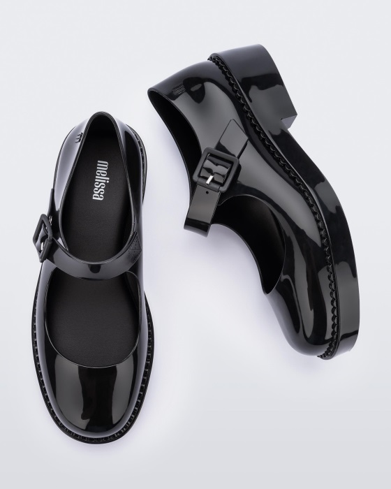 Melissa Lola Black