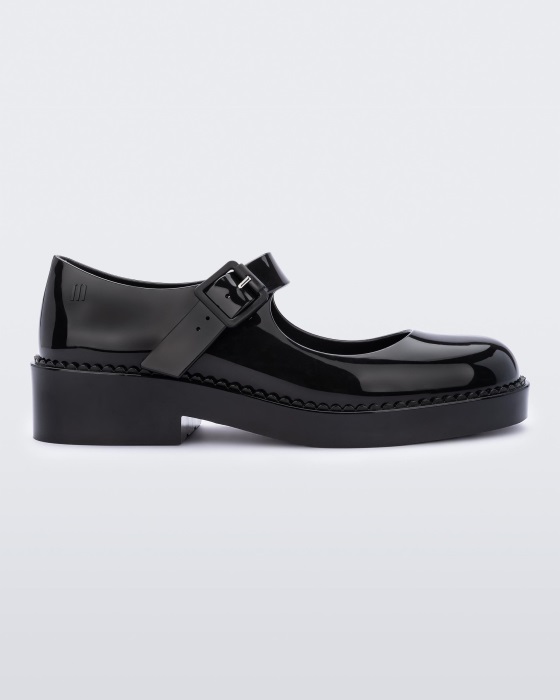 Melissa Lola Black