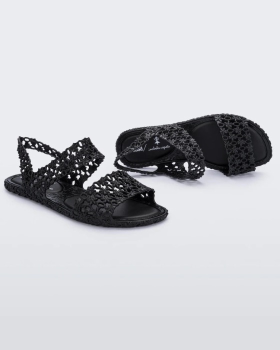 Melissa Panc Isabela Capeto Sandal Black