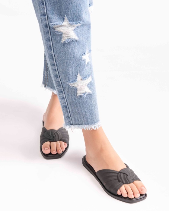 Melissa Plush Slide Black